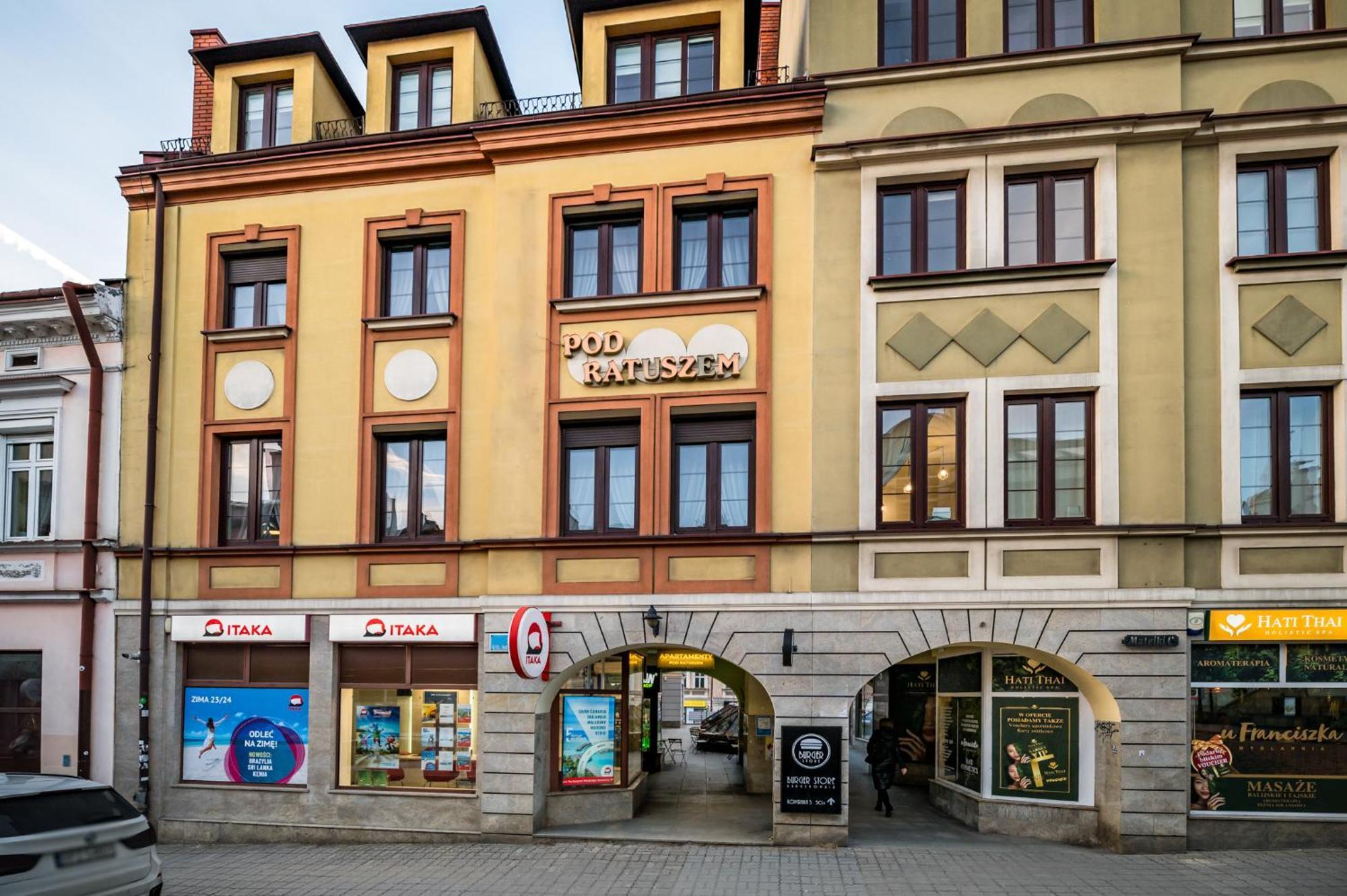 Pod Ratuszem Daire Rzeszow Dış mekan fotoğraf